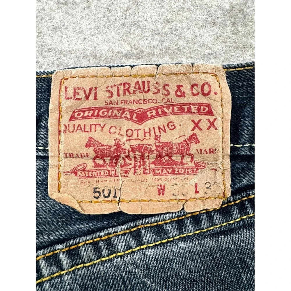 Levi's 501 Original Jeans Mens 36x32 Blue Denim Grunge Button Fly Straight Leg